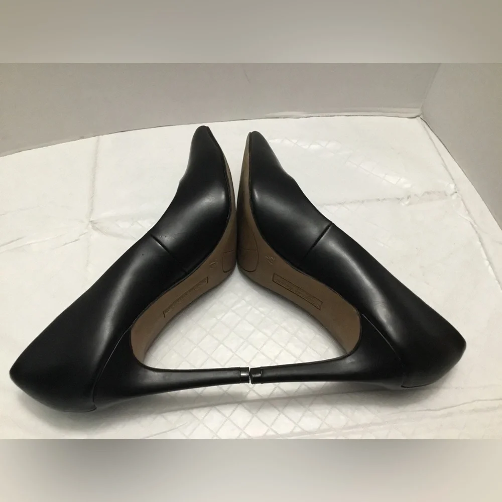 Christian Siriano Black Pointed-Toe Leather Heels